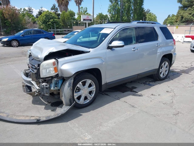 2GKFLUEK5H6104557 GMC Terrain Slt