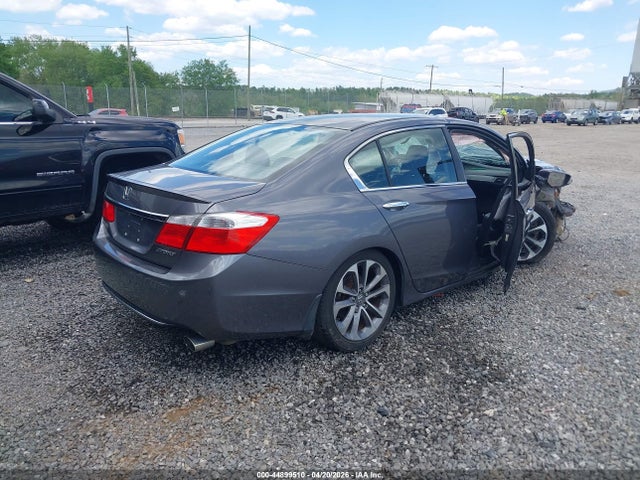 2014 Honda Accord Sport მანქანა იყიდება აუქციონზე, vin: 1HGCR2F52EA111704, აუქციონის ნომერი: 44899510