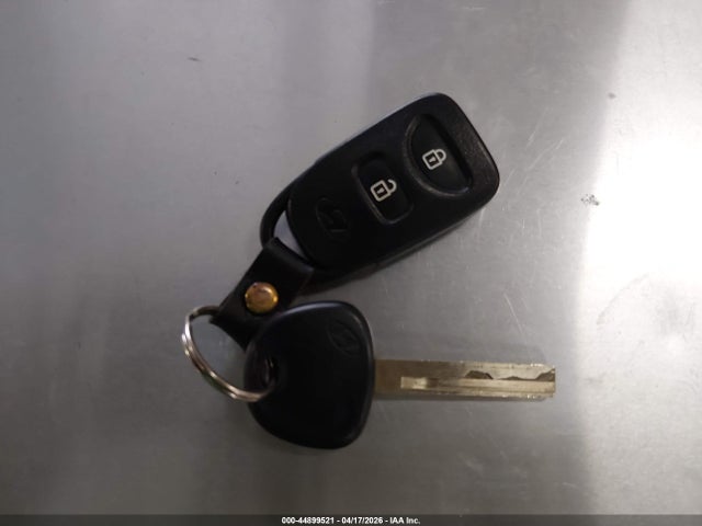 KMHCT4AE1HU317825 Hyundai ACCENT SE