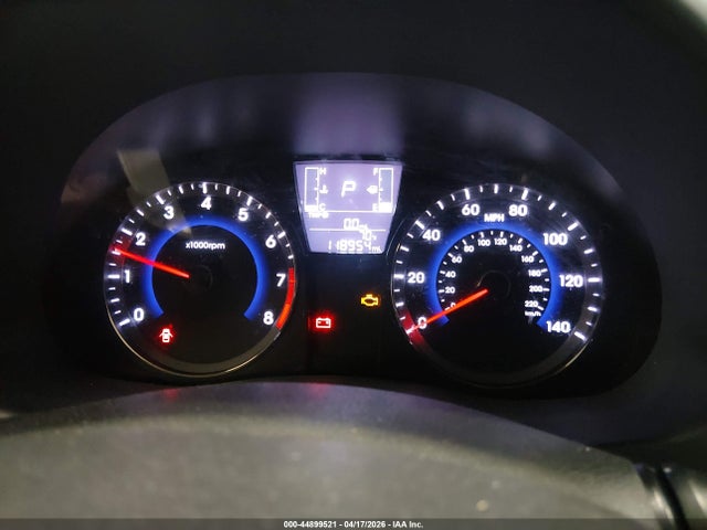 KMHCT4AE1HU317825 Hyundai ACCENT SE