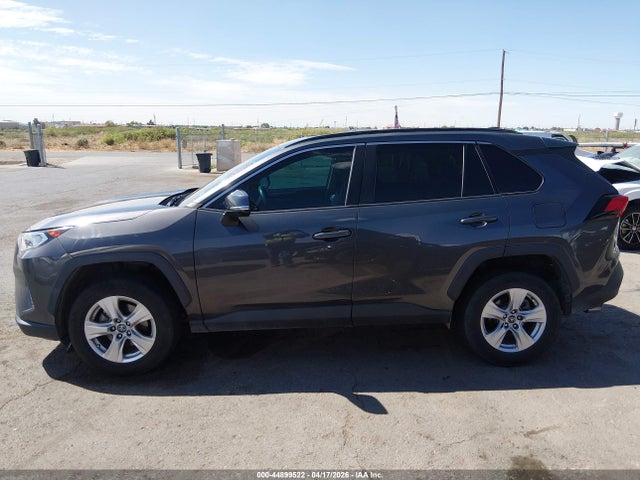 Toyota Rav4 Xle 2019 2T3W1RFV1KW020027 Image 14