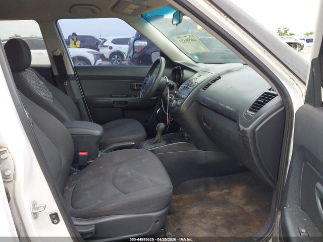 Продажа на аукционе авто 2011 Kia Soul +, vin: KNDJT2A27B7707534, номер лота: 44899525