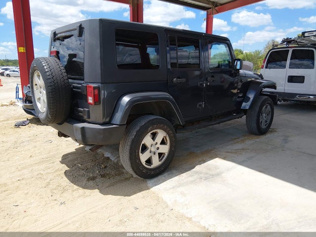 2007 Jeep Wrangler Unlimited Sahara მანქანა იყიდება აუქციონზე, vin: 1J4GA591X7L215411, აუქციონის ნომერი: 44899528