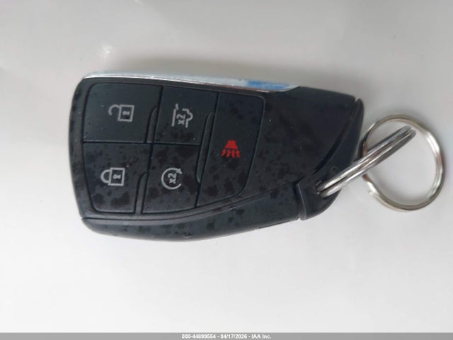 44899554 :رقم المزاد ، 1GNSKBET7MR373997 vin ، 2021 Chevrolet Suburban 4wd Ls مزاد بيع