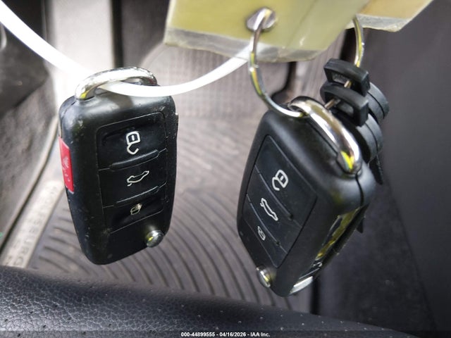 Продажа на аукционе авто 2015 Volkswagen Passat 1.8t Wolfsburg Edition, vin: 1VWAS7A39FC003791, номер лота: 44899555