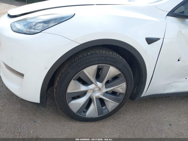 Продажа на аукционе авто 2021 Tesla Model Y Long Range Dual Motor All-wheel Drive, vin: 5YJYGDEE8MF060819, номер лота: 44899558