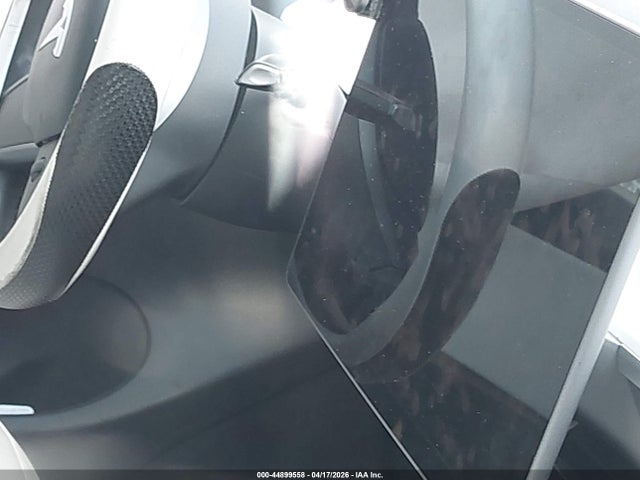 Продажа на аукционе авто 2021 Tesla Model Y Long Range Dual Motor All-wheel Drive, vin: 5YJYGDEE8MF060819, номер лота: 44899558