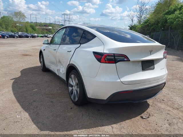 Продажа на аукционе авто 2021 Tesla Model Y Long Range Dual Motor All-wheel Drive, vin: 5YJYGDEE8MF060819, номер лота: 44899558