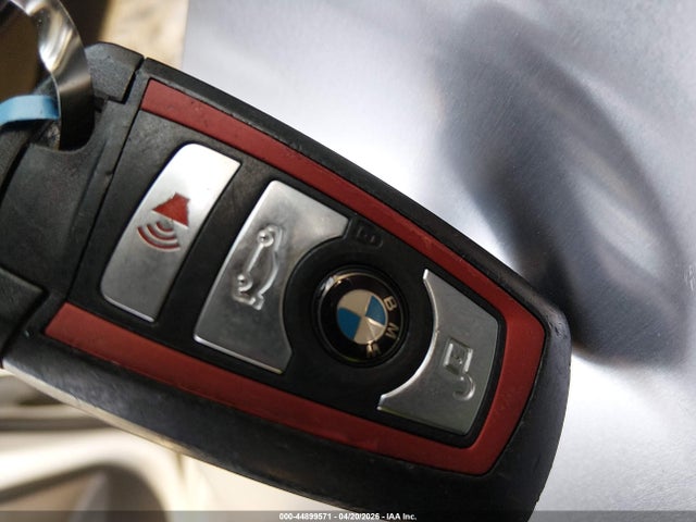 2018 Bmw 330i Xdrive მანქანა იყიდება აუქციონზე, vin: WBA8D9G58JNU71666, აუქციონის ნომერი: 44899571