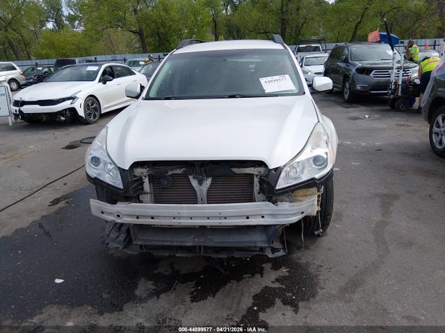 Продаж на аукціоні авто 2014 Subaru Outback 2.5i Premium, vin: 4S4BRBCC1E3204209, номер лоту: 44899577