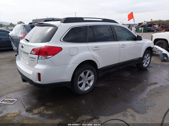 Продаж на аукціоні авто 2014 Subaru Outback 2.5i Premium, vin: 4S4BRBCC1E3204209, номер лоту: 44899577