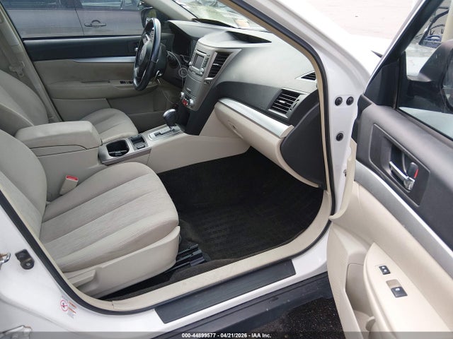 Продаж на аукціоні авто 2014 Subaru Outback 2.5i Premium, vin: 4S4BRBCC1E3204209, номер лоту: 44899577
