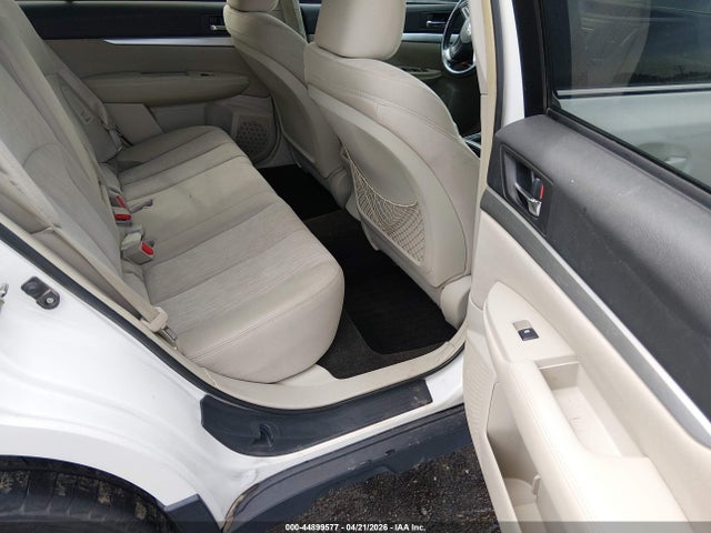 Продаж на аукціоні авто 2014 Subaru Outback 2.5i Premium, vin: 4S4BRBCC1E3204209, номер лоту: 44899577