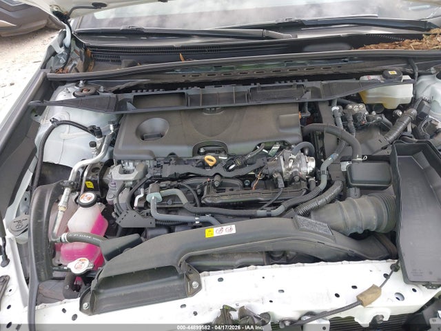 44899582 :رقم المزاد ، 4T1S31AK1NU597581 vin ، 2022 Toyota Camry Se Hybrid مزاد بيع