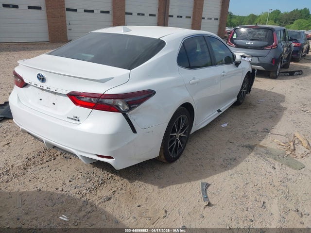 44899582 :رقم المزاد ، 4T1S31AK1NU597581 vin ، 2022 Toyota Camry Se Hybrid مزاد بيع