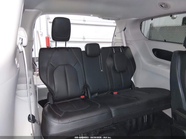 Продажа на аукционе авто 2020 Chrysler Pacifica Touring L Plus, vin: 2C4RC1EG8LR236044, номер лота: 44899583