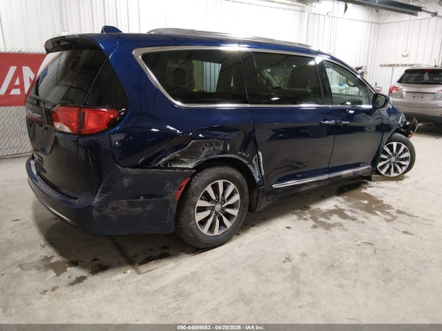 Продажа на аукционе авто 2020 Chrysler Pacifica Touring L Plus, vin: 2C4RC1EG8LR236044, номер лота: 44899583