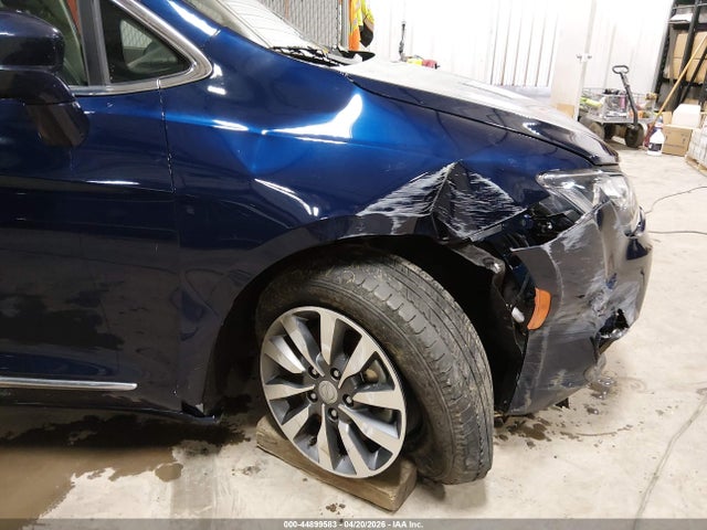Продажа на аукционе авто 2020 Chrysler Pacifica Touring L Plus, vin: 2C4RC1EG8LR236044, номер лота: 44899583
