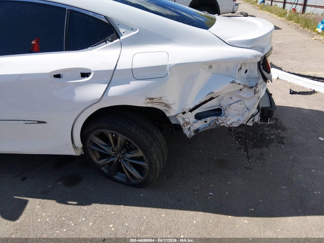 44899584 :رقم المزاد ، 58AG11D10MU001575 vin ، 2021 Lexus Es 250 F Sport مزاد بيع