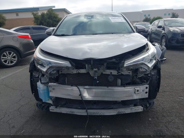 Toyota C-HR LE 2019 JTNKHMBX2K1020911 Image 13