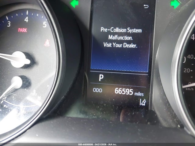 Toyota C-HR LE 2019 JTNKHMBX2K1020911 Image 16