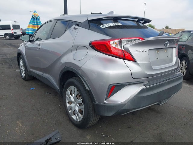 Toyota C-HR LE 2019 JTNKHMBX2K1020911 Image 3