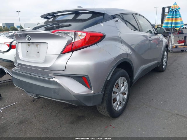 Toyota C-HR LE 2019 JTNKHMBX2K1020911 Image 4