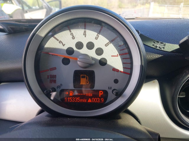 2009 MINI COOPER CLUBMAN WMWML33599TX33691 Photo 6