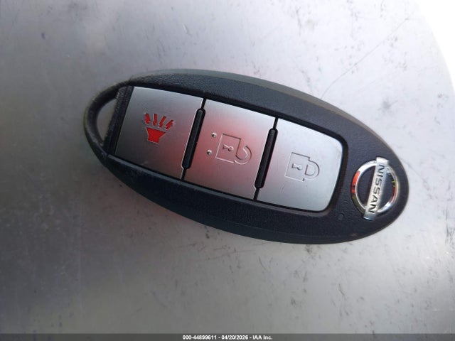 44899611 :رقم المزاد ، 3N1CP5BV6ML552340 vin ، 2021 Nissan Kicks S Xtronic Cvt مزاد بيع