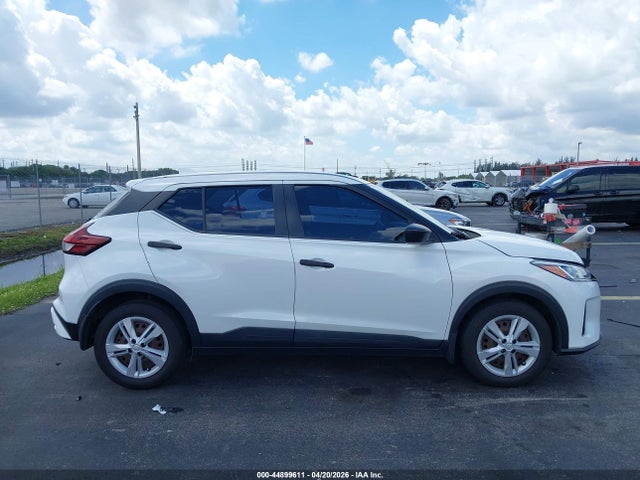 44899611 :رقم المزاد ، 3N1CP5BV6ML552340 vin ، 2021 Nissan Kicks S Xtronic Cvt مزاد بيع