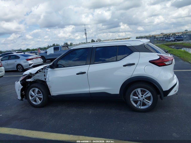 44899611 :رقم المزاد ، 3N1CP5BV6ML552340 vin ، 2021 Nissan Kicks S Xtronic Cvt مزاد بيع