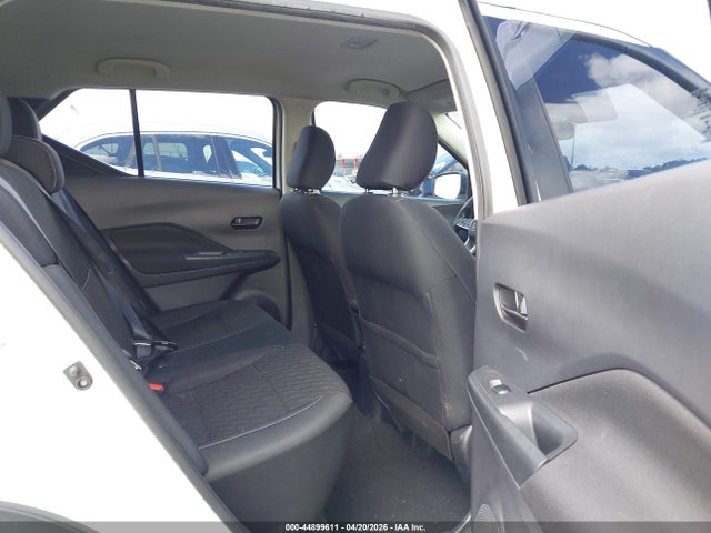 44899611 :رقم المزاد ، 3N1CP5BV6ML552340 vin ، 2021 Nissan Kicks S Xtronic Cvt مزاد بيع