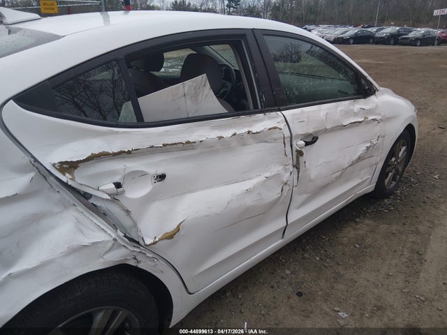 2017 Hyundai Elantra Se მანქანა იყიდება აუქციონზე, vin: 5NPD84LF1HH004784, აუქციონის ნომერი: 44899613
