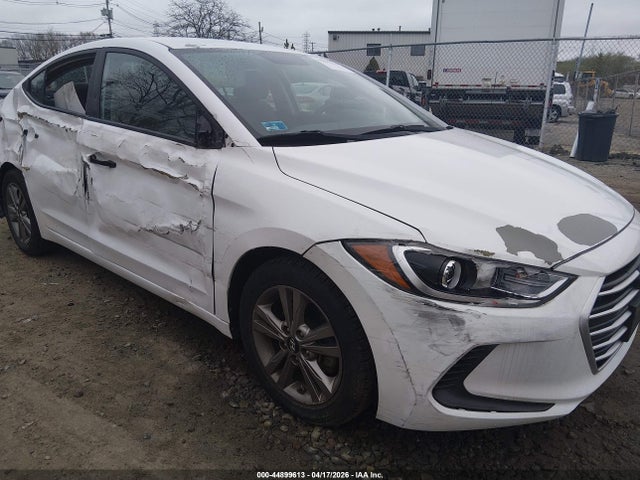 2017 Hyundai Elantra Se მანქანა იყიდება აუქციონზე, vin: 5NPD84LF1HH004784, აუქციონის ნომერი: 44899613