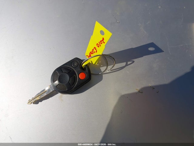 44899634 :رقم المزاد ، 1FMCU0C73BKA37640 vin ، 2011 Ford Escape Xls مزاد بيع