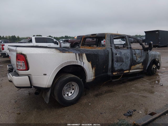 44899637 :رقم المزاد ، 3C63RRJL3KG555451 vin ، 2019 Ram 3500 Laramie  4x4 8' Box مزاد بيع