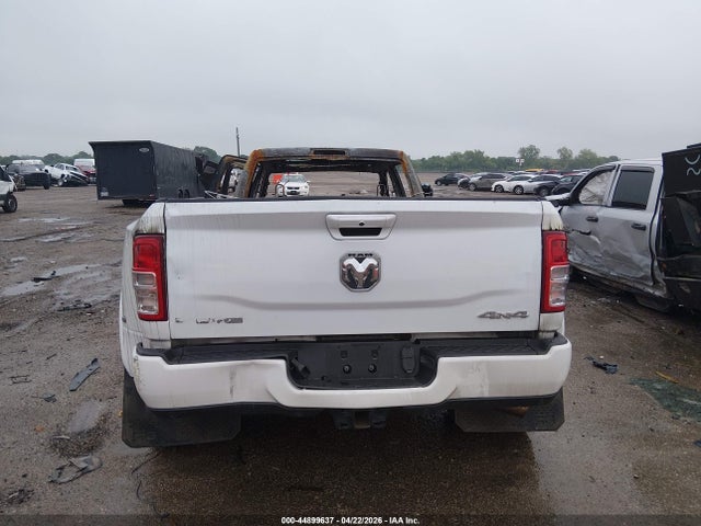 44899637 :رقم المزاد ، 3C63RRJL3KG555451 vin ، 2019 Ram 3500 Laramie  4x4 8' Box مزاد بيع