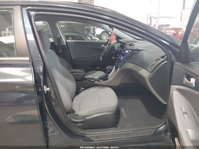2012 Hyundai Sonata Gls მანქანა იყიდება აუქციონზე, vin: 5NPEB4AC2CH382250, აუქციონის ნომერი: 44899642