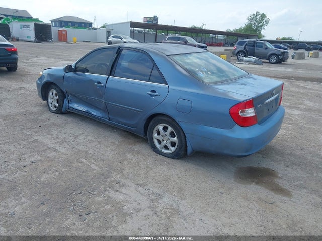 44899661 :رقم المزاد ، JTDBE32K020022836 vin ، 2002 Toyota Camry Le مزاد بيع