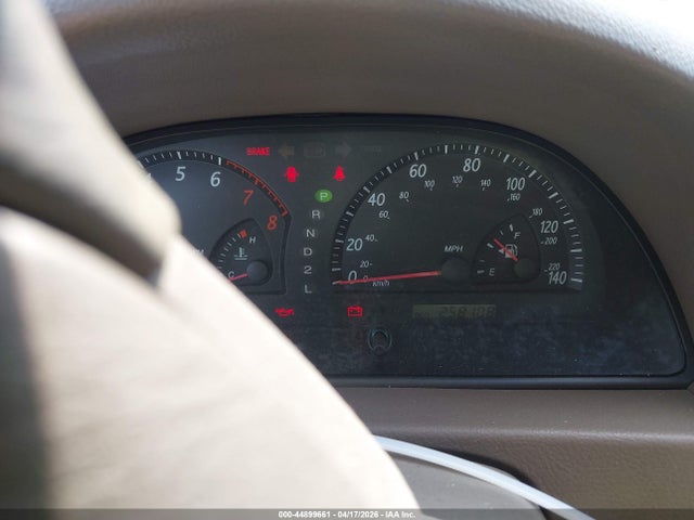 44899661 :رقم المزاد ، JTDBE32K020022836 vin ، 2002 Toyota Camry Le مزاد بيع