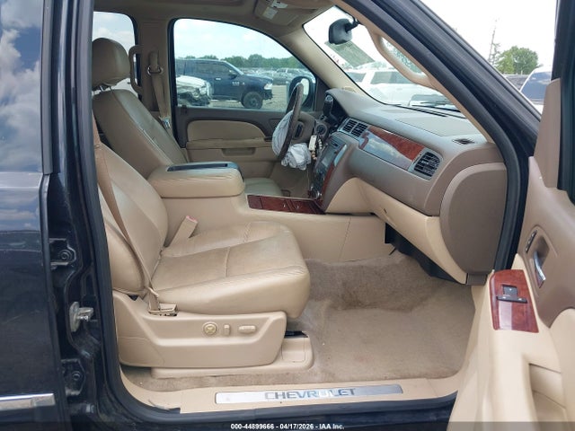 Продажа на аукционе авто 2012 Chevrolet Tahoe Ltz, vin: 1GNSCCE0XCR142163, номер лота: 44899666