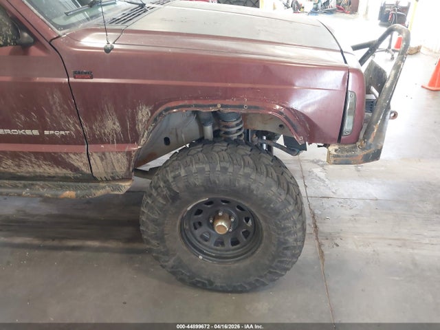 Продаж на аукціоні авто 2001 Jeep Cherokee Sport, vin: 1J4FF48S71L518882, номер лоту: 44899672