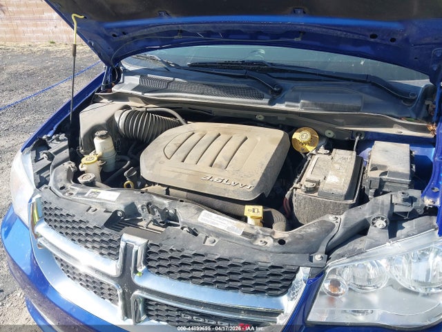 2C4RDGBGXJR333070 Dodge Grand Caravan Se