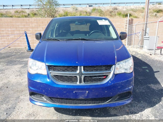 2C4RDGBGXJR333070 Dodge Grand Caravan Se