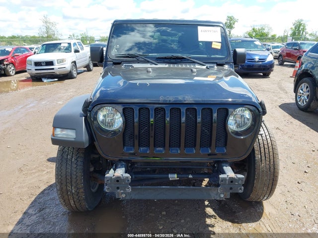 44899705 :رقم المزاد ، 1C4HJXDG8JW113435 vin ، 2018 Jeep Wrangler Unlimited Sport S 4x4 مزاد بيع