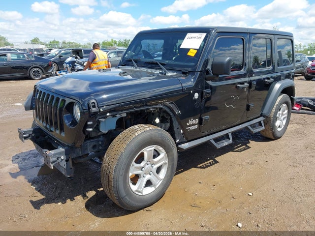 44899705 :رقم المزاد ، 1C4HJXDG8JW113435 vin ، 2018 Jeep Wrangler Unlimited Sport S 4x4 مزاد بيع