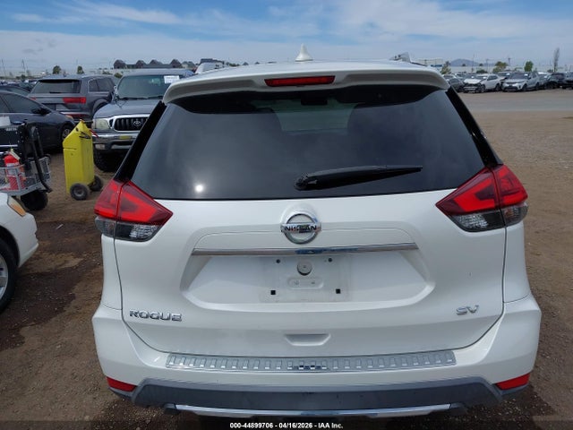 Nissan ROGUE SV 2018 KNMAT2MT4JP576291 Image 17