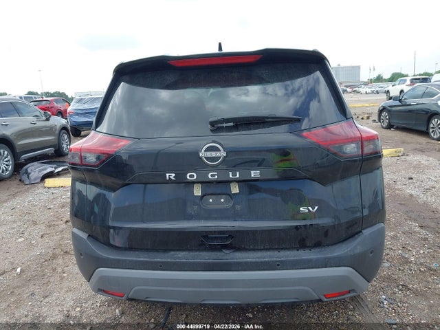 5N1BT3BA5PC829660 Nissan Rogue Sv Fwd