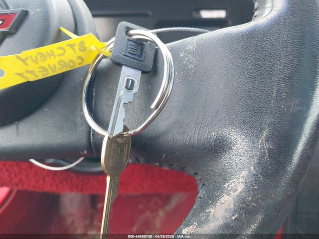 1987 Chevrolet Corvette მანქანა იყიდება აუქციონზე, vin: 1G1YY2181H5112910, აუქციონის ნომერი: 44899740