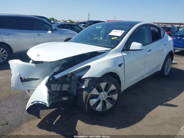 Продажа на аукционе авто 2023 Tesla Model Y, vin: 7SAYGDEE7PF687843, номер лота: 44899741